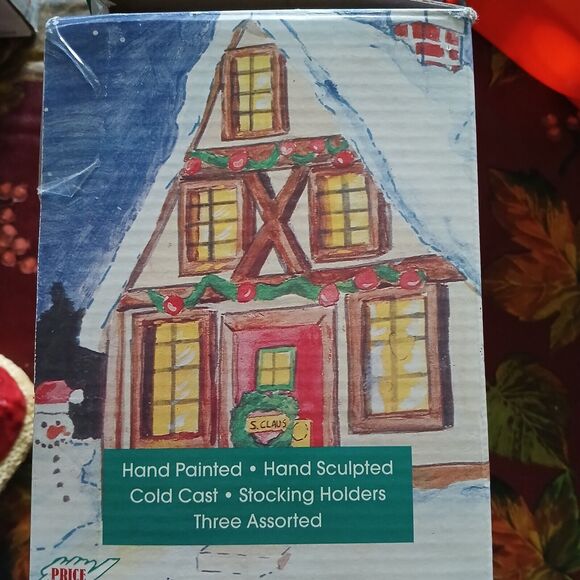 Set of 2 5" Santa's House Christmas 1995 Stocking Holders Hand Painted Cold Cast - Picture 13 of 14